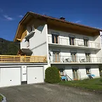 Haus Moser Apartamento