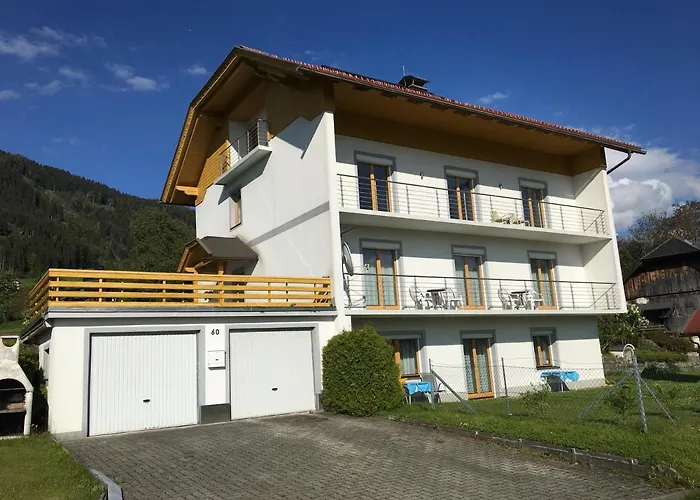 Haus Moser 아파트